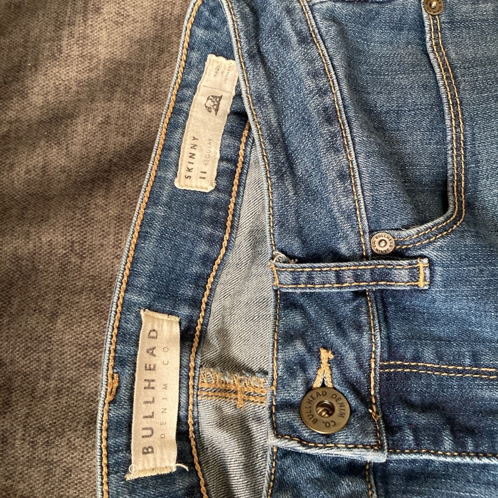 Bullhead Denim Co. Skinny jeans size 11 - Picture 2 of 5